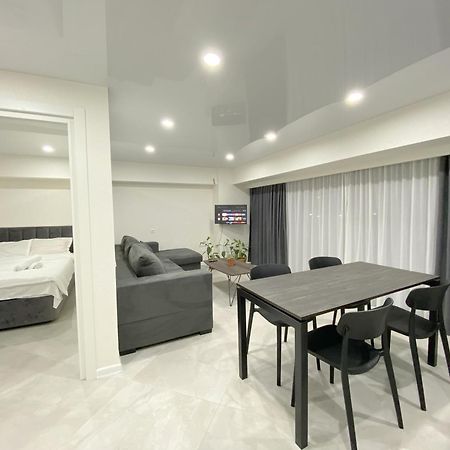 Gss Apartment Tbilisi Exterior foto
