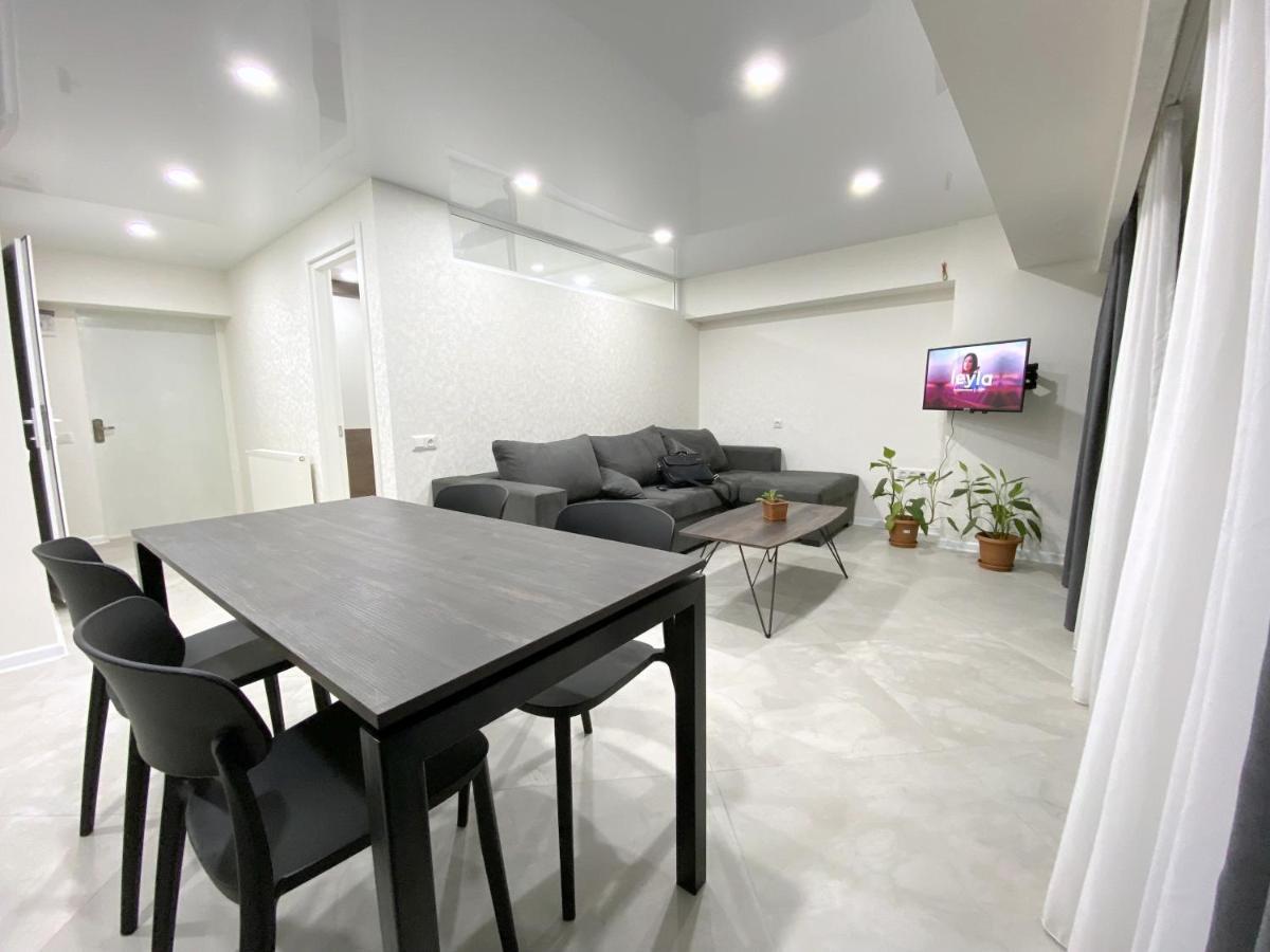 Gss Apartment Tbilisi Exterior foto